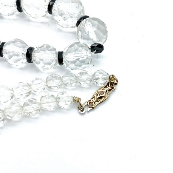 Vintage Faceted Crystal Graduated Necklace, Art Deco High End Clear Glass Beads - Picture 6 of 6